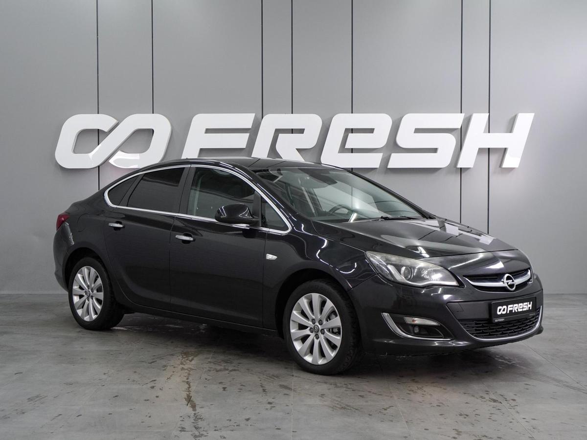 Седан Opel Astra 2012 года, 839000 рублей, Воронеж