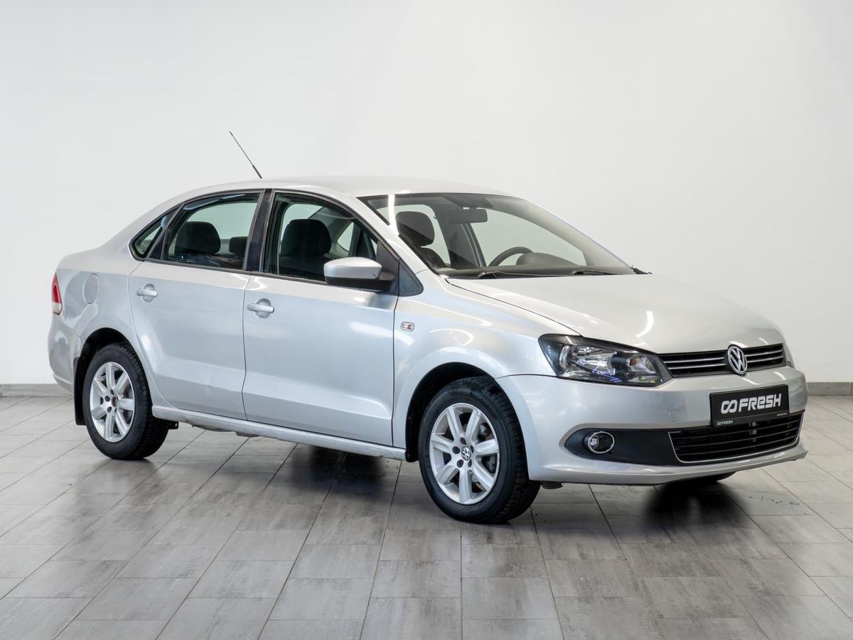Седан Volkswagen Polo 2012 года, 699000 рублей, Саратов