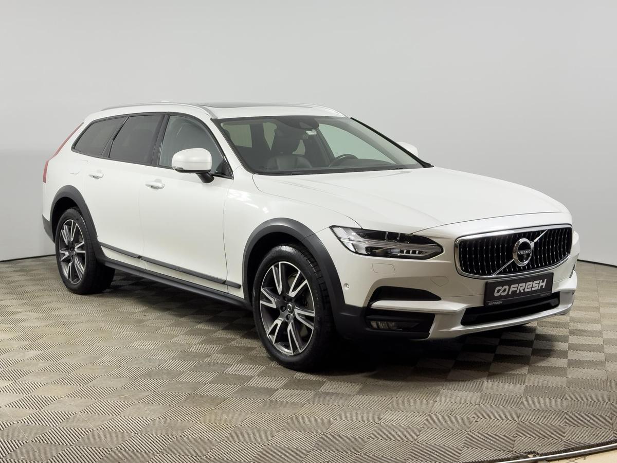 Универсал Volvo V90 Cross Country 2018 года, 3419900 рублей, Казань