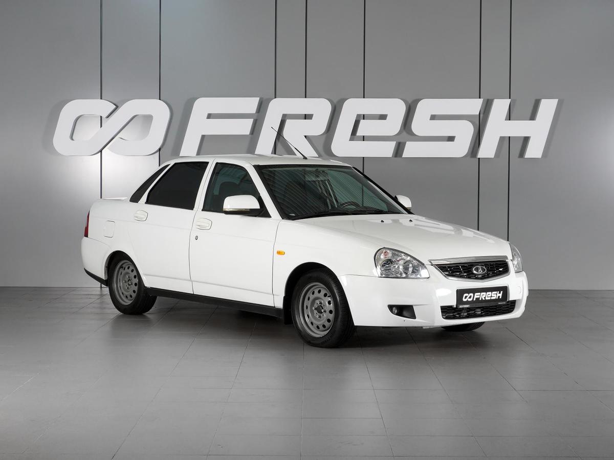 Седан ВАЗ (LADA) Priora 2014 года, 580000 рублей, Минеральные Воды