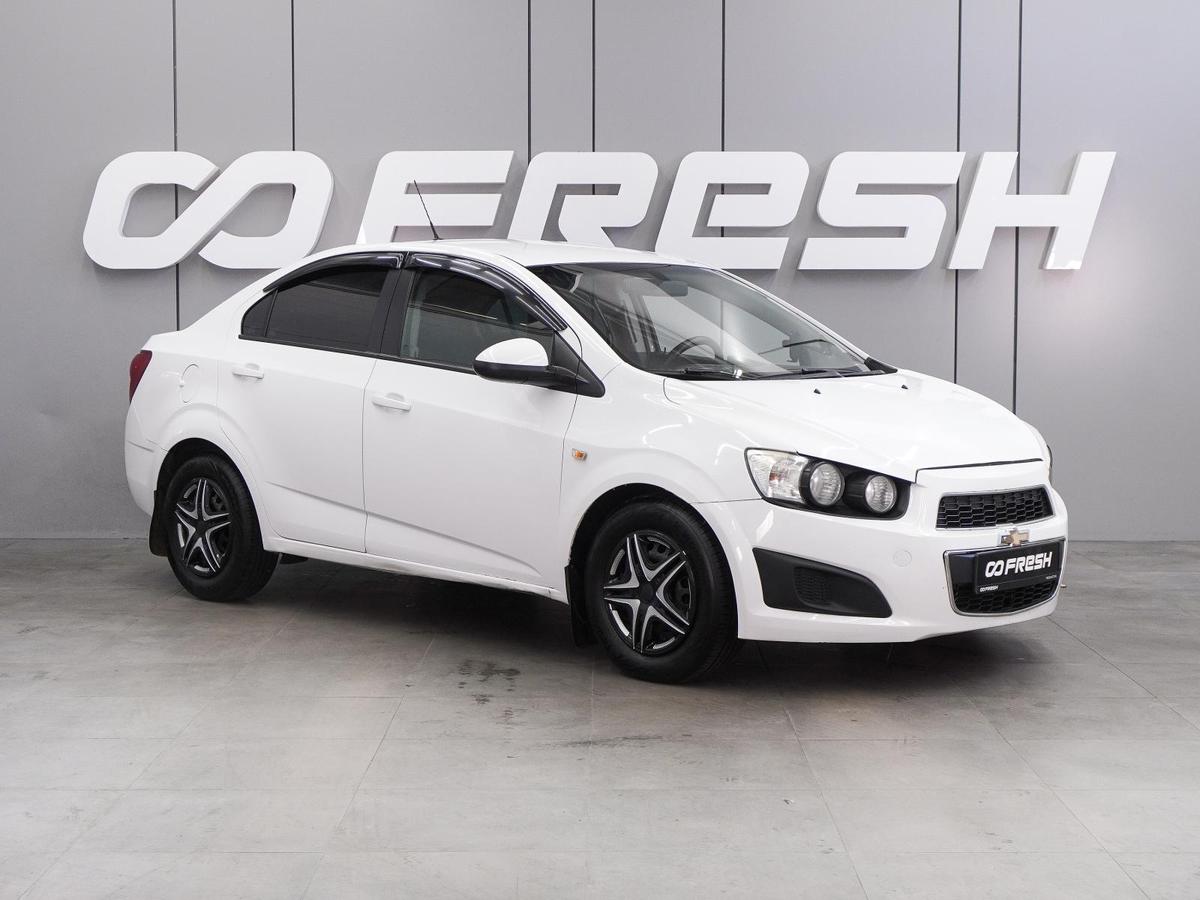 Седан Chevrolet Aveo 2012 года, 569000 рублей, Воронеж