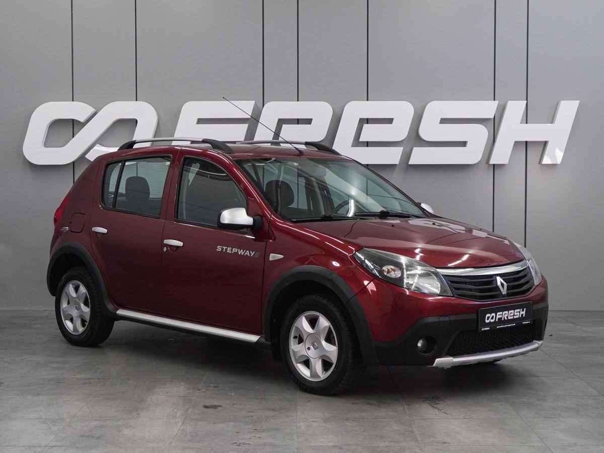 Хетчбэк Renault Sandero Stepway 2012 года, 679000 рублей, Воронеж
