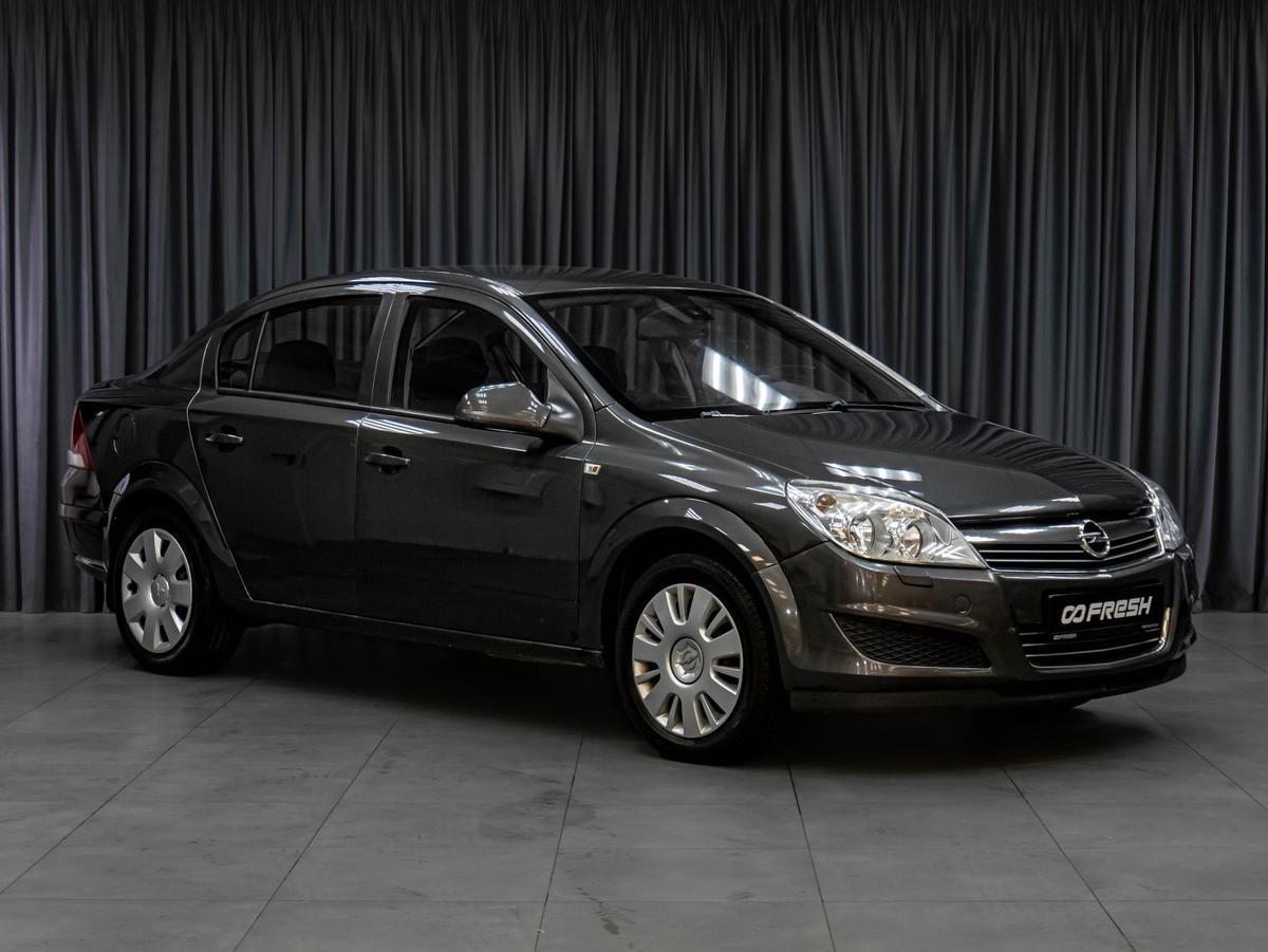 Седан Opel Astra 2010 года, 519000 рублей, Тюмень