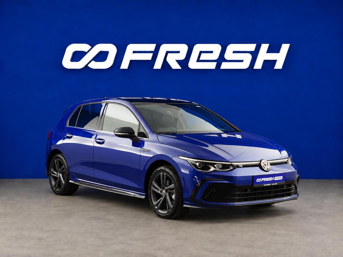 Хетчбэк Volkswagen Golf 2022 года, 2798444 рублей, Москва