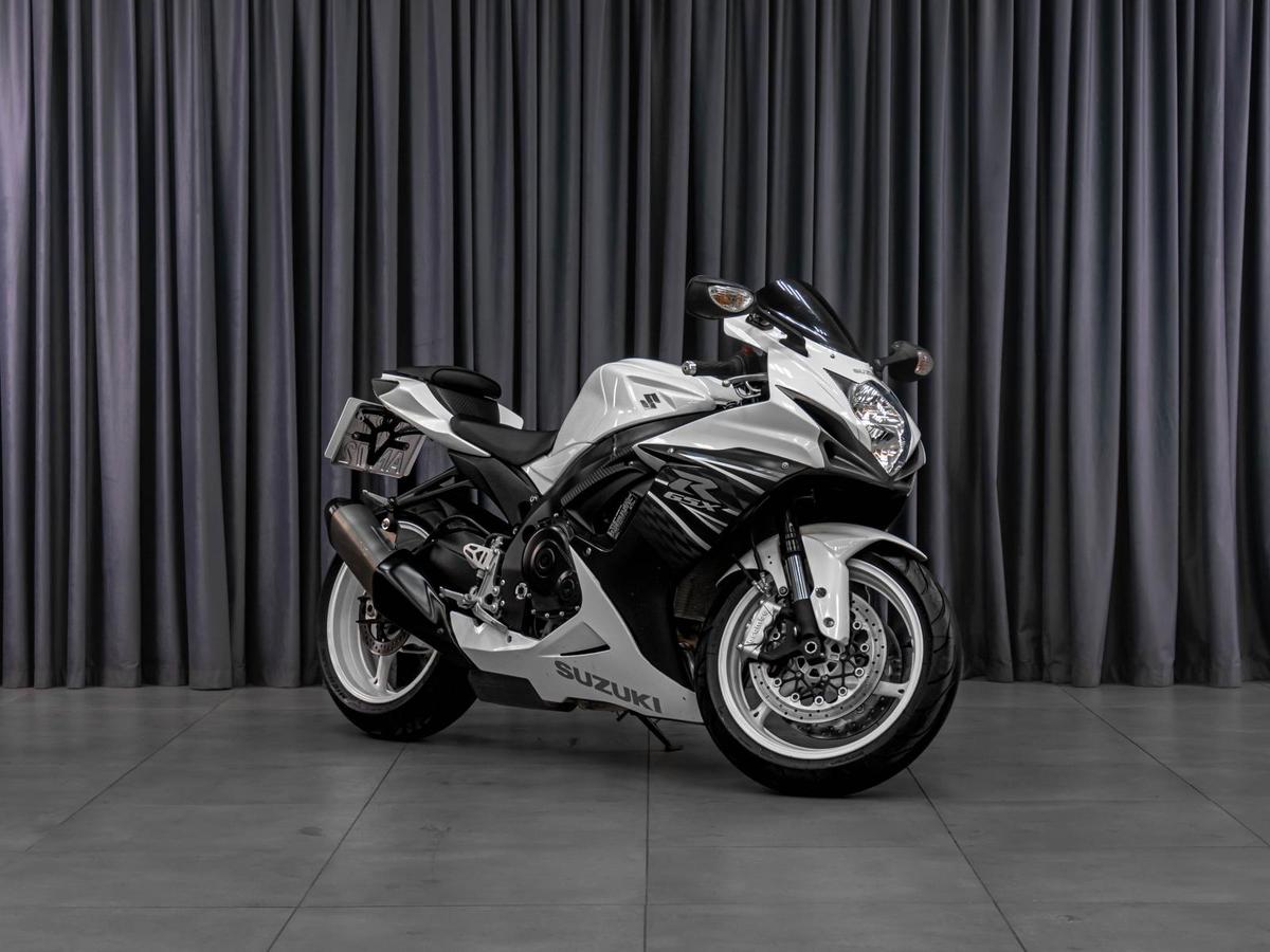 Suzuki GSX-R 600 2011 года, 899000 рублей, Тюмень