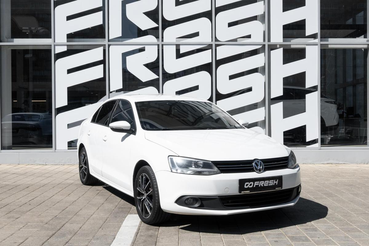 Седан Volkswagen Jetta 2013 года, 998000 рублей, Ставрополь