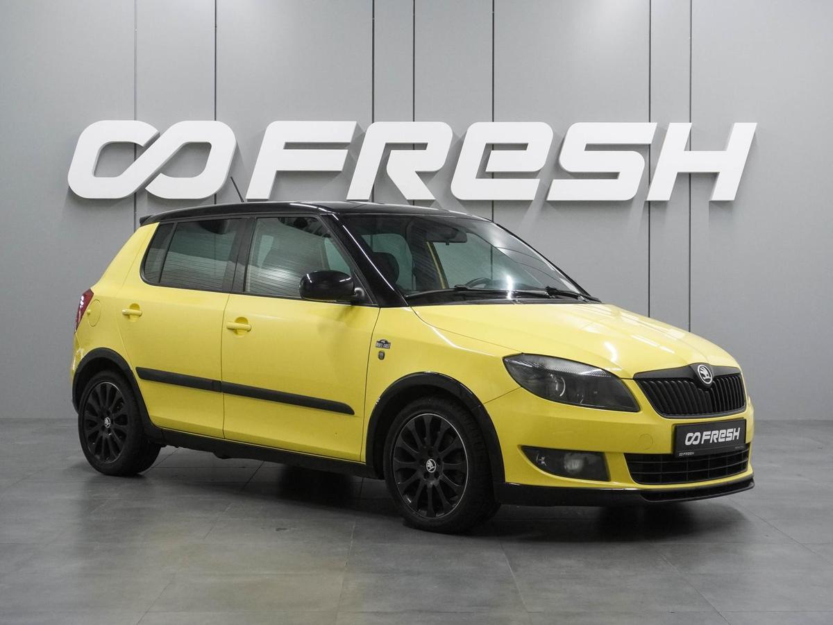 Хетчбэк Skoda Fabia 2014 года, 849000 рублей, Воронеж