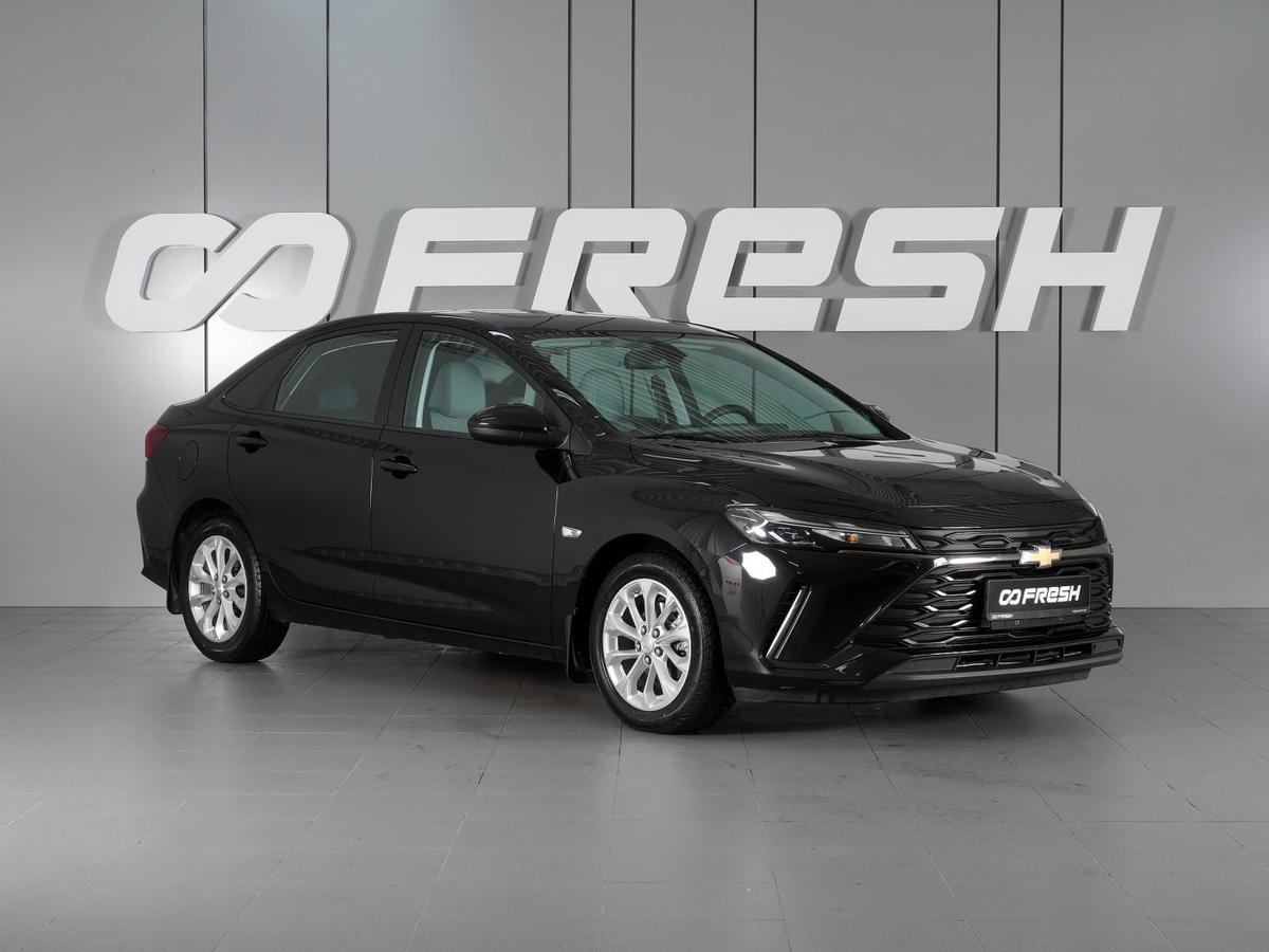 Седан Chevrolet Monza 2023 года, 1729000 рублей, Красный Пахарь