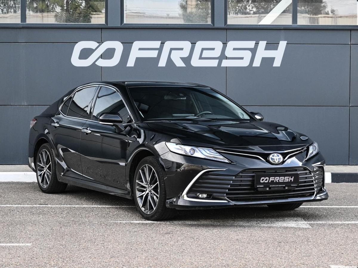 Седан Toyota Camry 2023 года, 3389000 рублей, Кирилловка