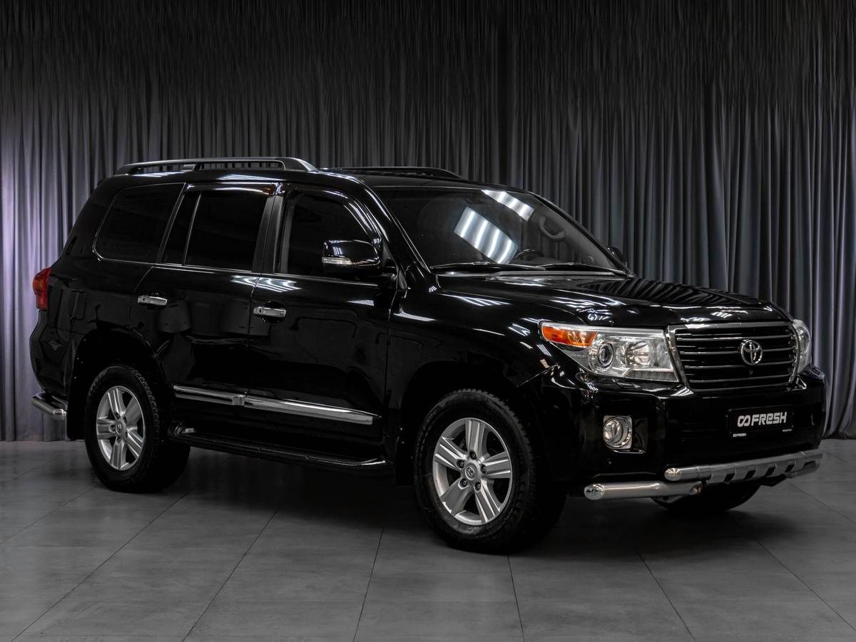 Внедорожник Toyota Land Cruiser 2013 года, 3609000 рублей, Тюмень