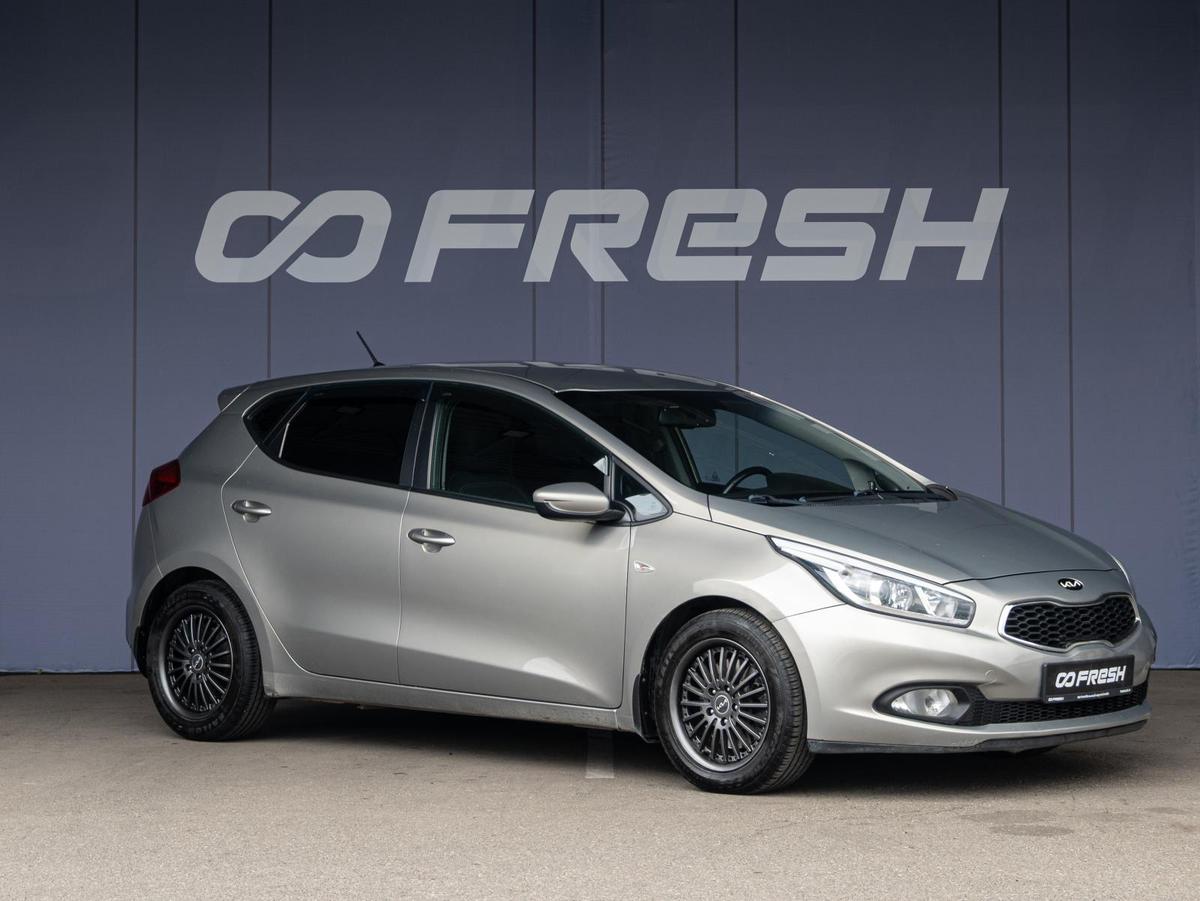Хетчбэк Kia Ceed 2013 года, 1220000 рублей, Краснодар