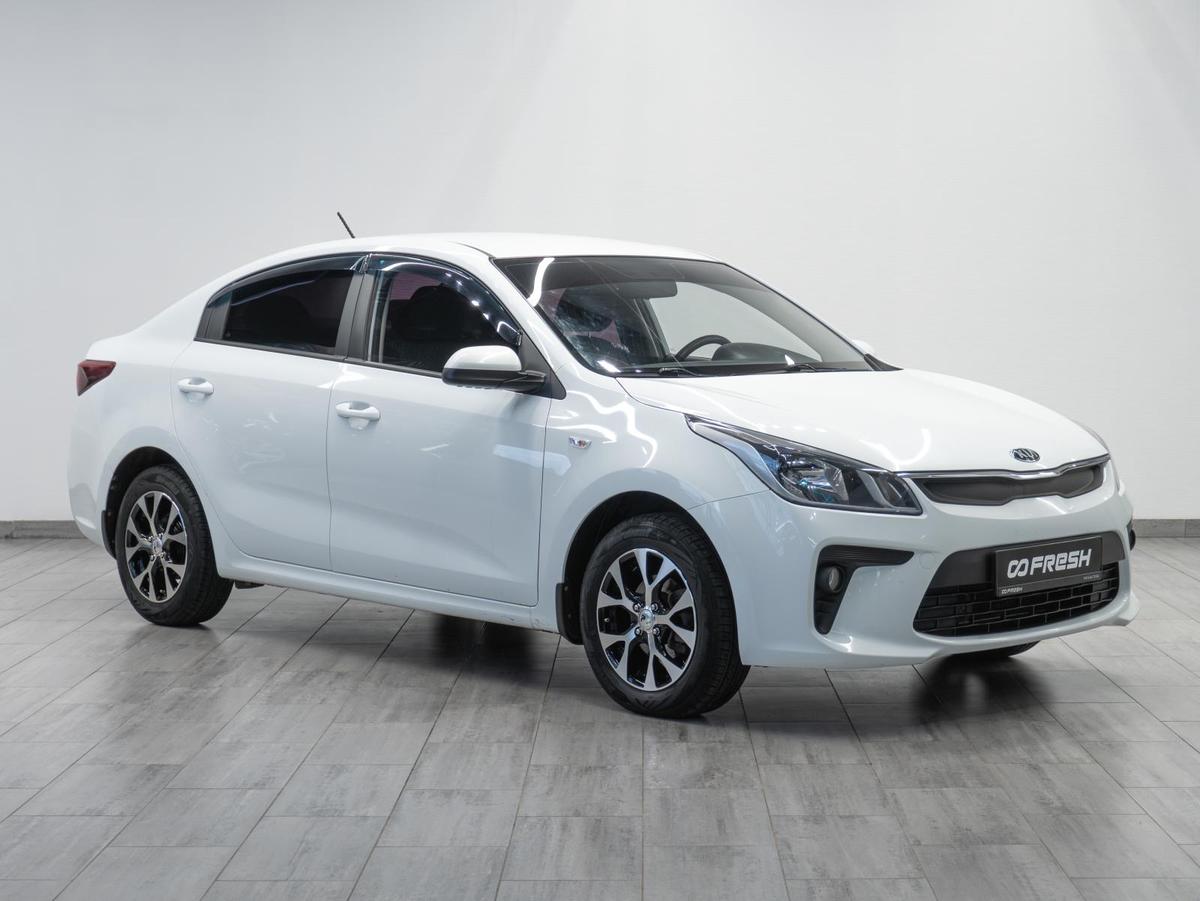 Седан Kia Rio 2017 года, 1299000 рублей, Саратов