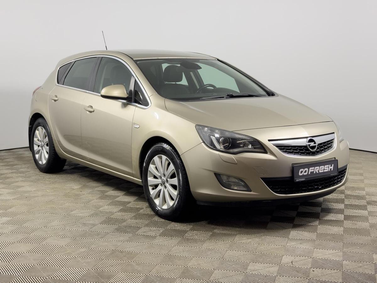 Хетчбэк Opel Astra 2011 года, 649900 рублей, Казань