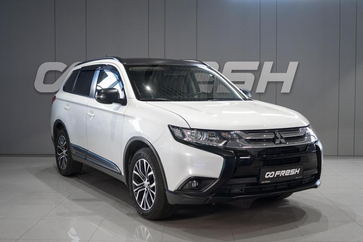 Внедорожник Mitsubishi Outlander 2016 года, 2109000 рублей, Петрозаводск