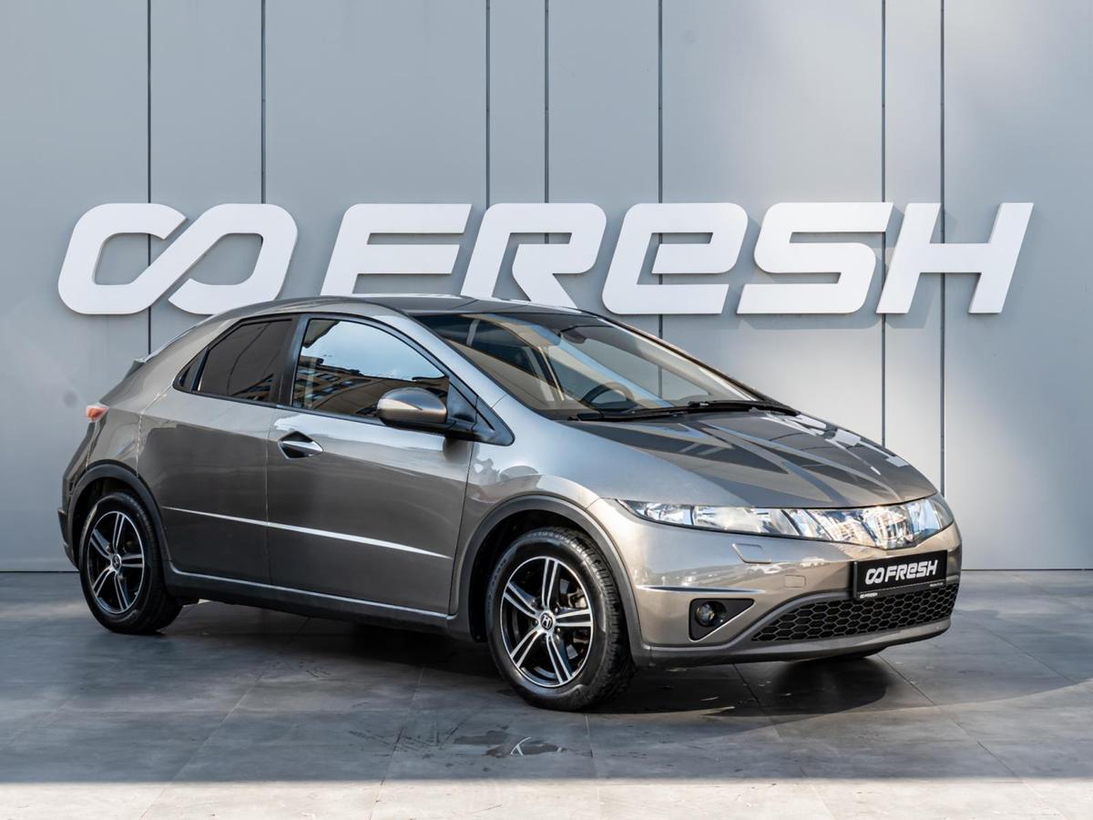 Хетчбэк Honda Civic 2008 года, 810000 рублей, Краснодар