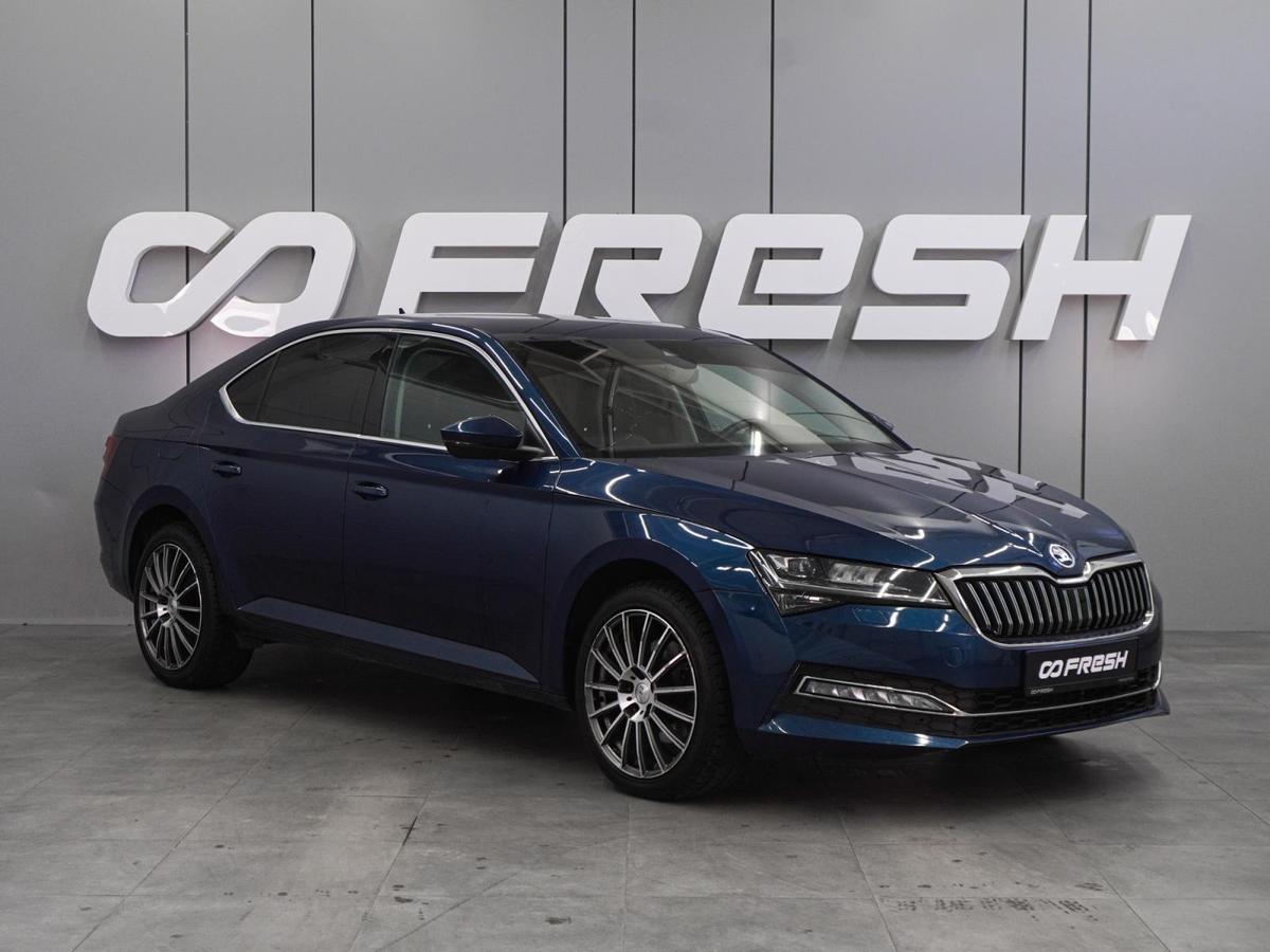 Лифтбек Skoda Superb 2019 года, 2406000 рублей, Воронеж