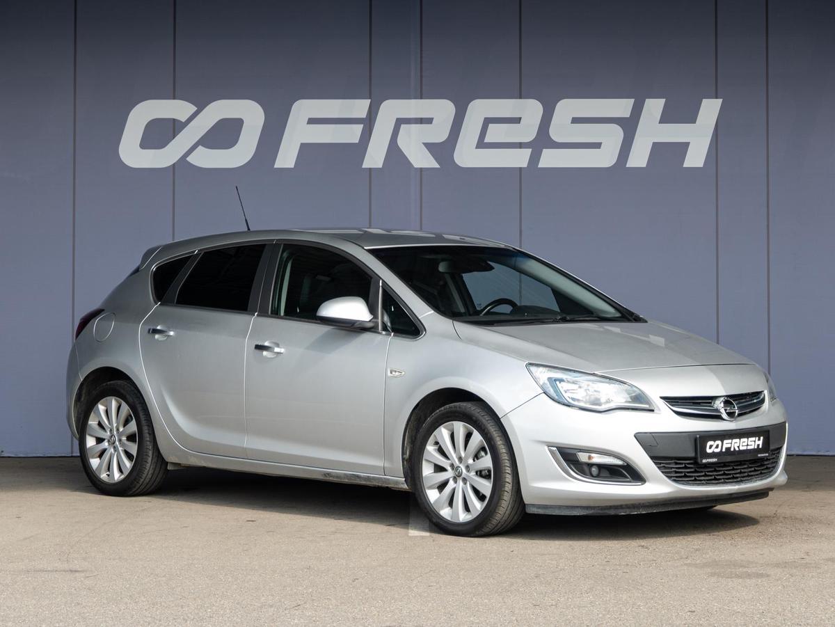 Хетчбэк Opel Astra 2012 года, 895000 рублей, Краснодар