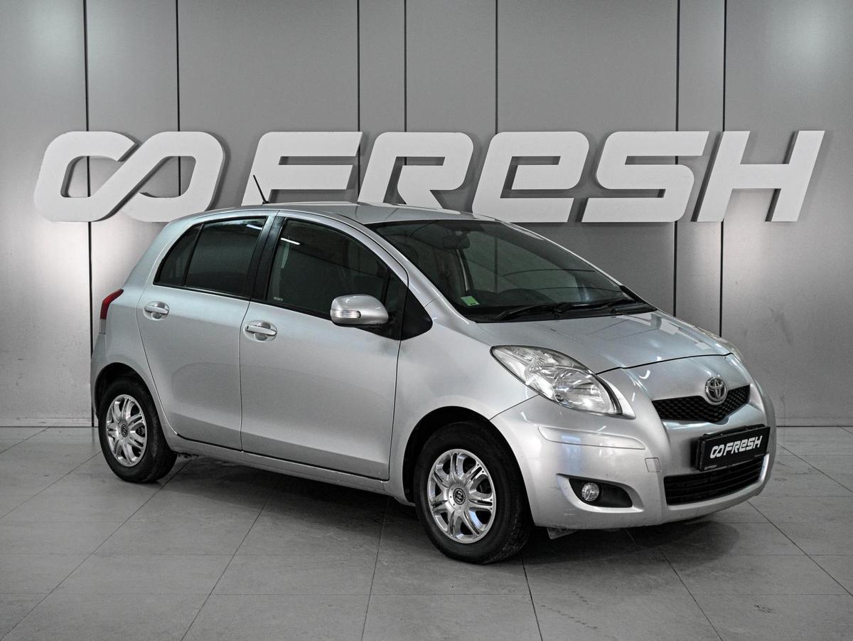 Хетчбэк Toyota Vitz 2010 года, 600000 рублей, Ростов-на-Дону