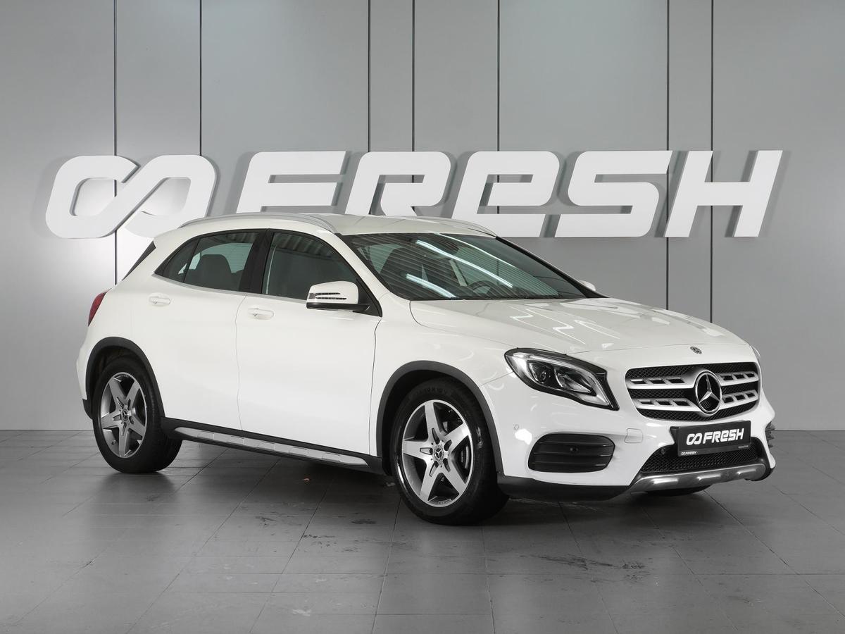 Внедорожник Mercedes-benz GLA-класс 2017 года, 2230000 рублей, Красный Пахарь