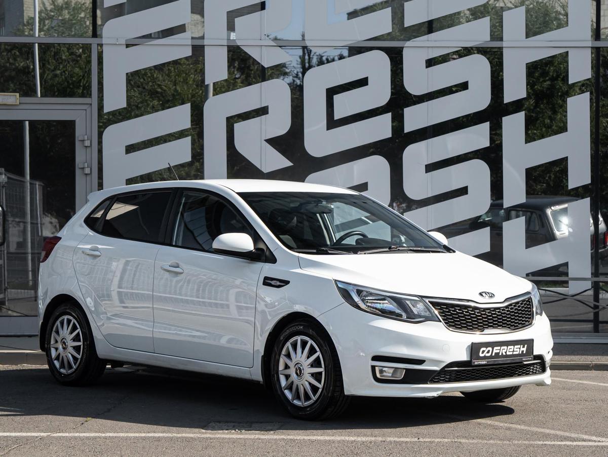 Хетчбэк Kia Rio 2015 года, 915000 рублей, Волгоград