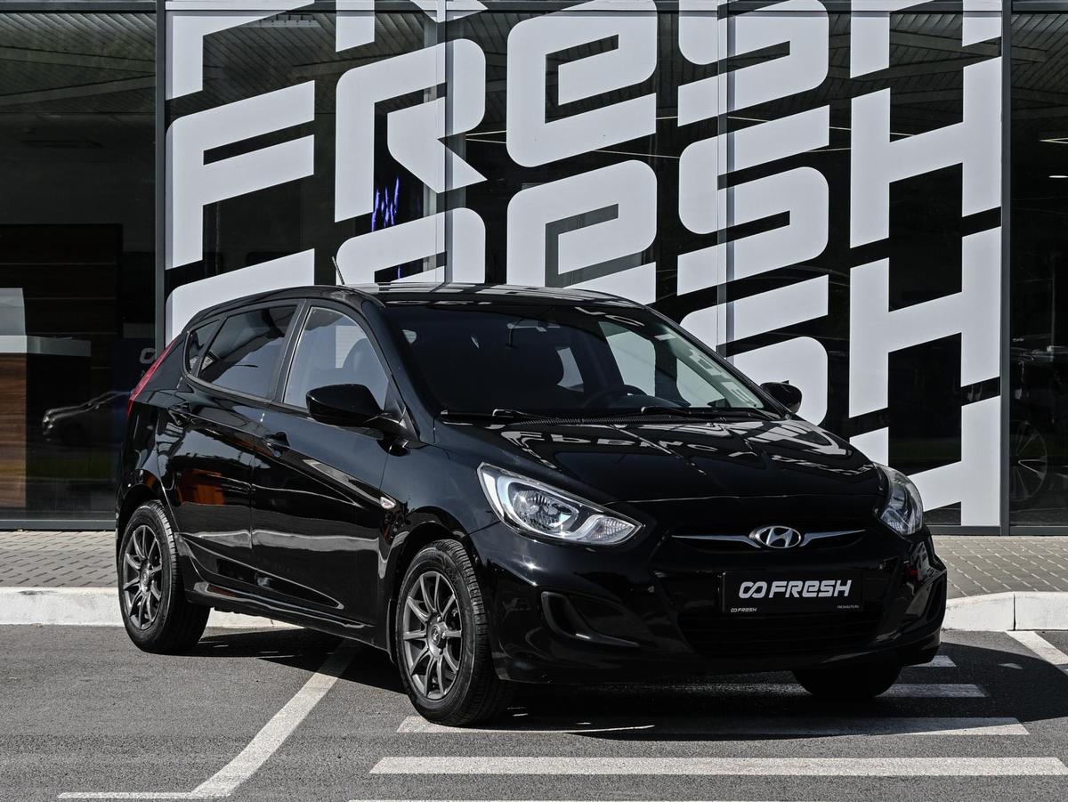 Хетчбэк Hyundai Solaris 2011 года, 809000 рублей, Волгоград