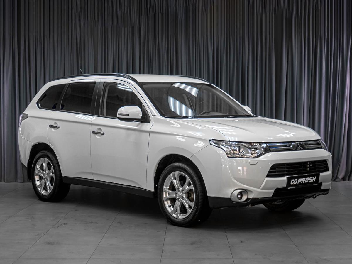 Внедорожник Mitsubishi Outlander 2012 года, 1529000 рублей, Тюмень