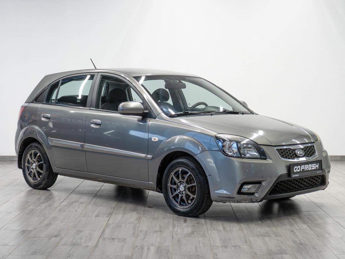 Хетчбэк Kia Rio 2010 года, 599000 рублей, Саратов
