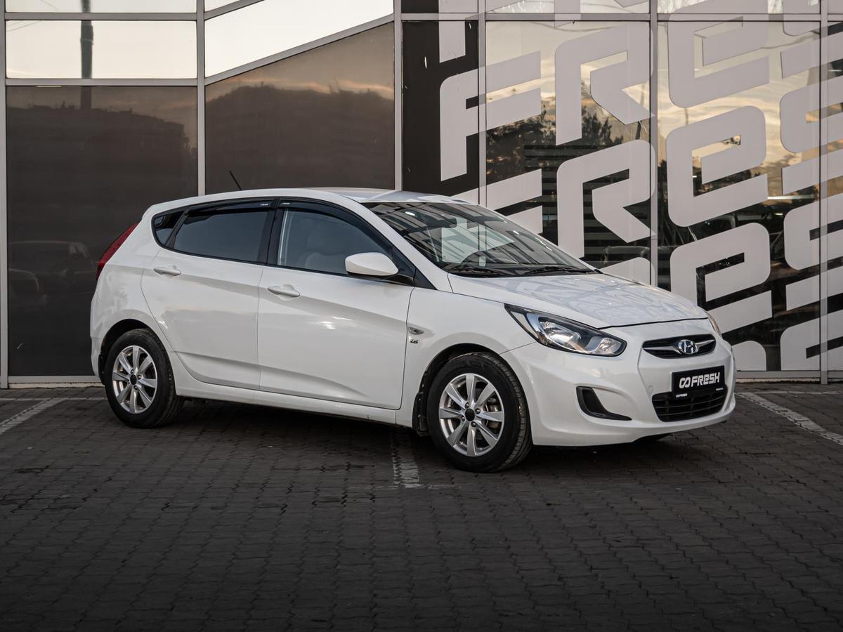 Хетчбэк Hyundai Solaris 2014 года, 920000 рублей, Краснодар
