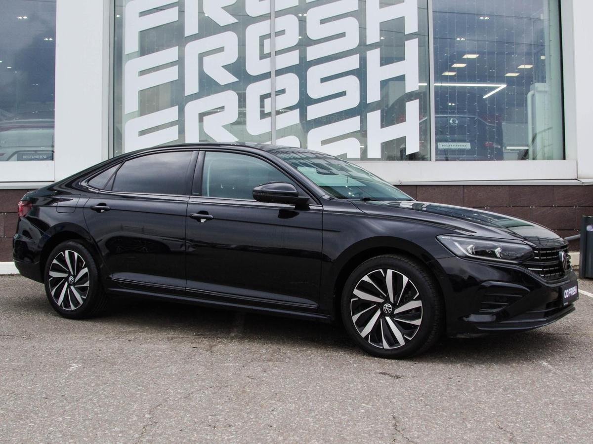 Седан Volkswagen Passat 2023 года, 3550000 рублей, Владимир