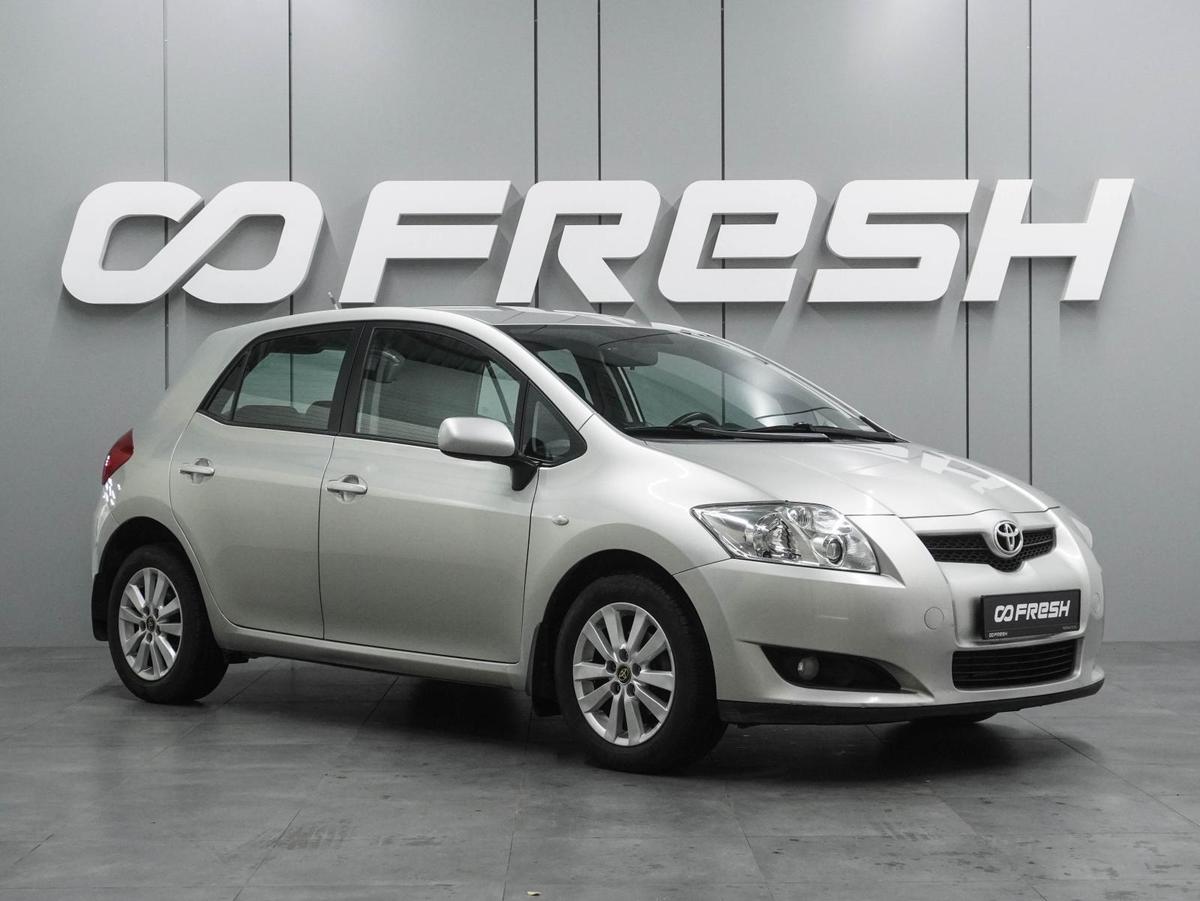 Хетчбэк Toyota Auris 2008 года, 799000 рублей, Воронеж