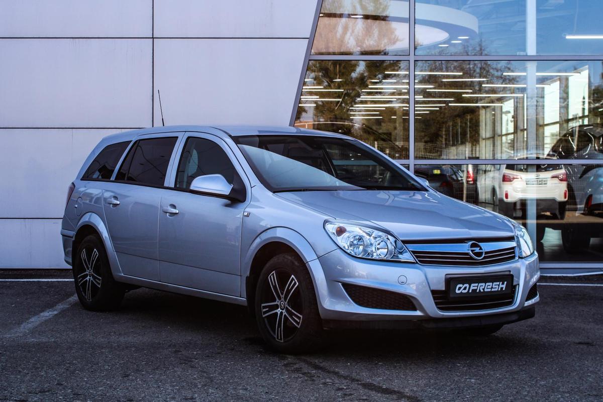 Универсал Opel Astra 2014 года, 770000 рублей, Ярославль