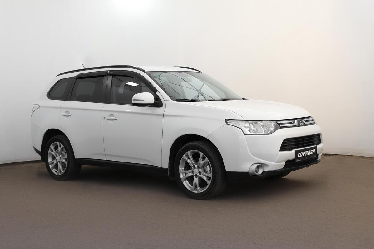 Внедорожник Mitsubishi Outlander 2012 года, 1312000 рублей, Орёл