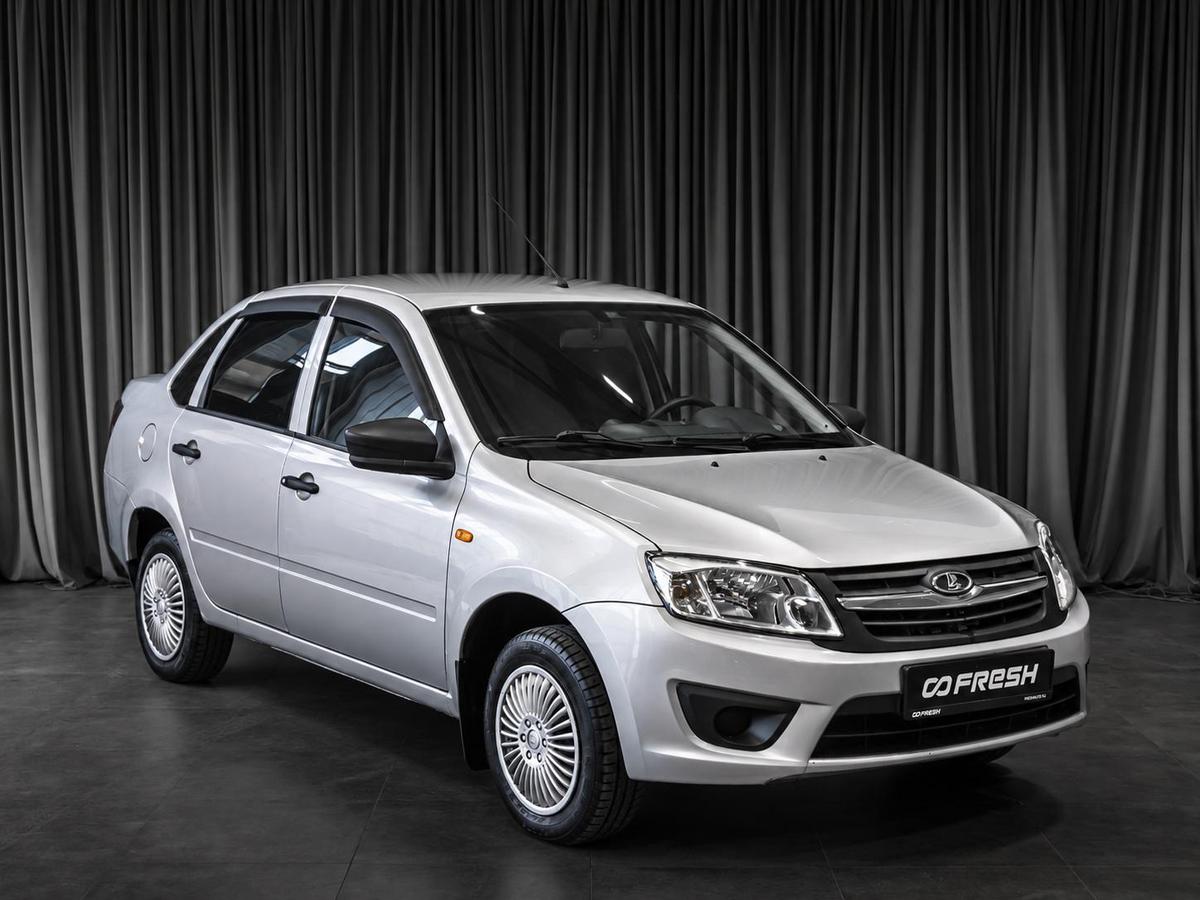 Седан ВАЗ (LADA) Granta 2015 года, 399000 рублей, Тюмень