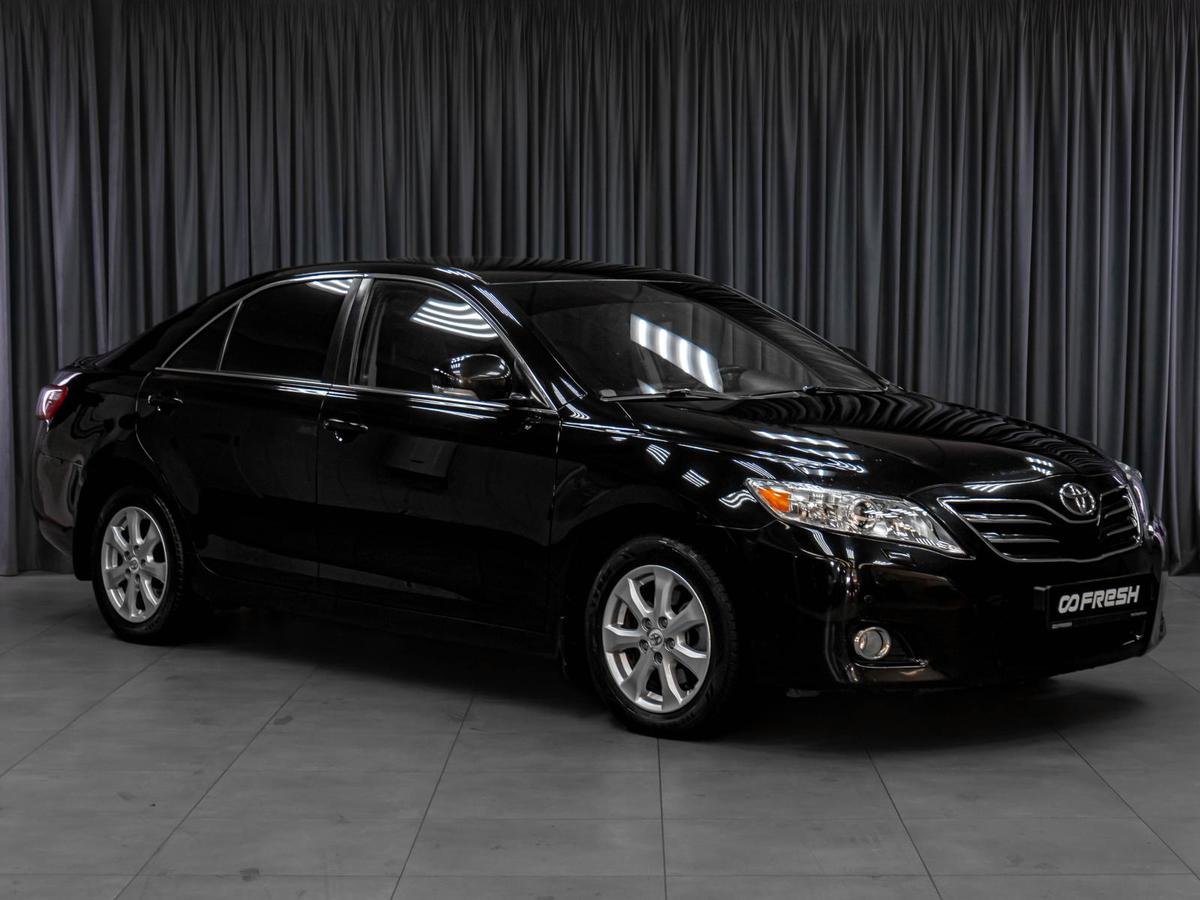 Седан Toyota Camry 2011 года, 1459000 рублей, Тюмень