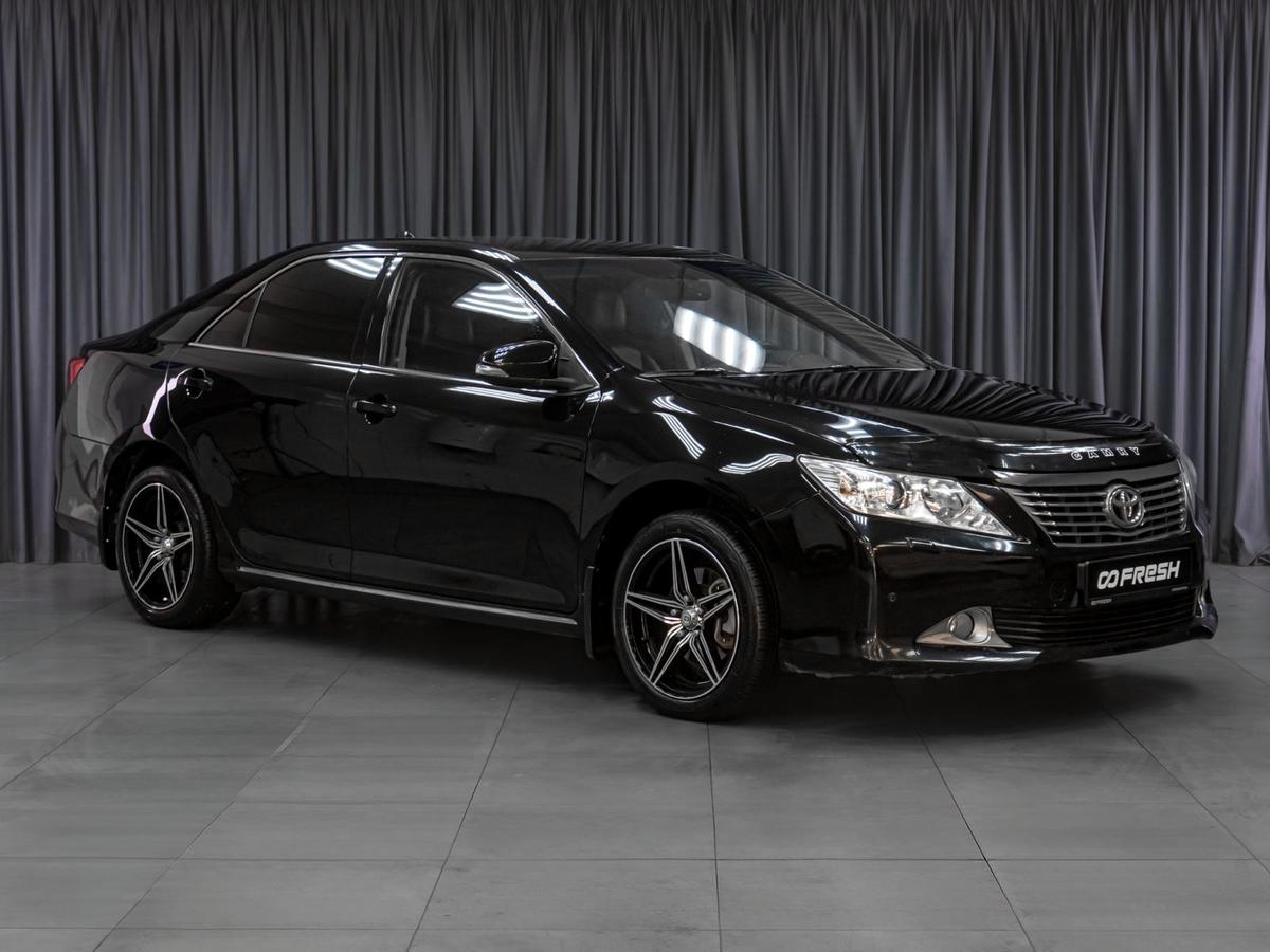 Седан Toyota Camry 2012 года, 1959000 рублей, Тюмень