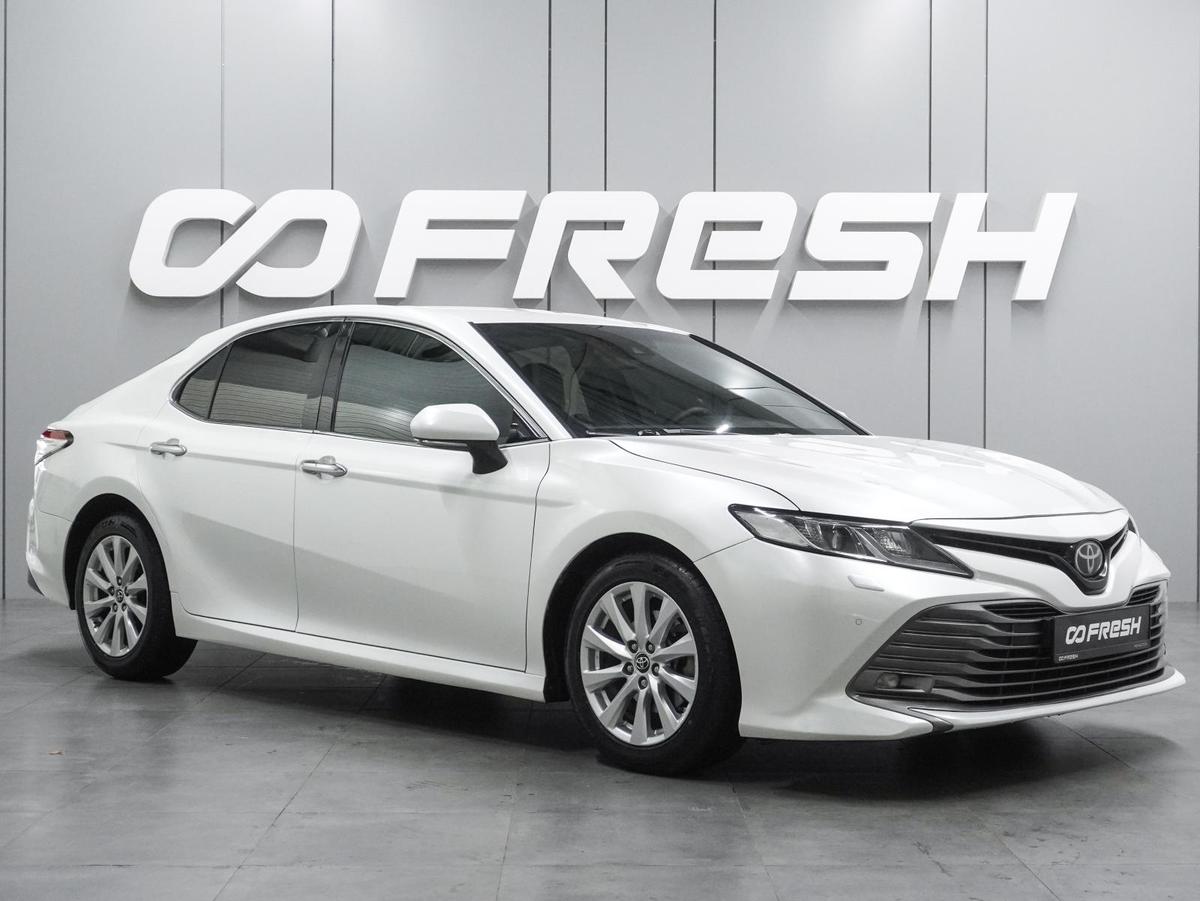 Седан Toyota Camry 2019 года, 2650000 рублей, Воронеж