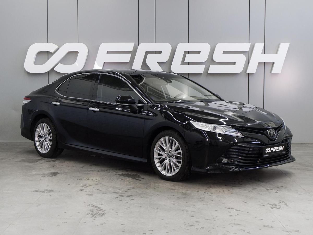 Седан Toyota Camry 2019 года, 2915000 рублей, Воронеж