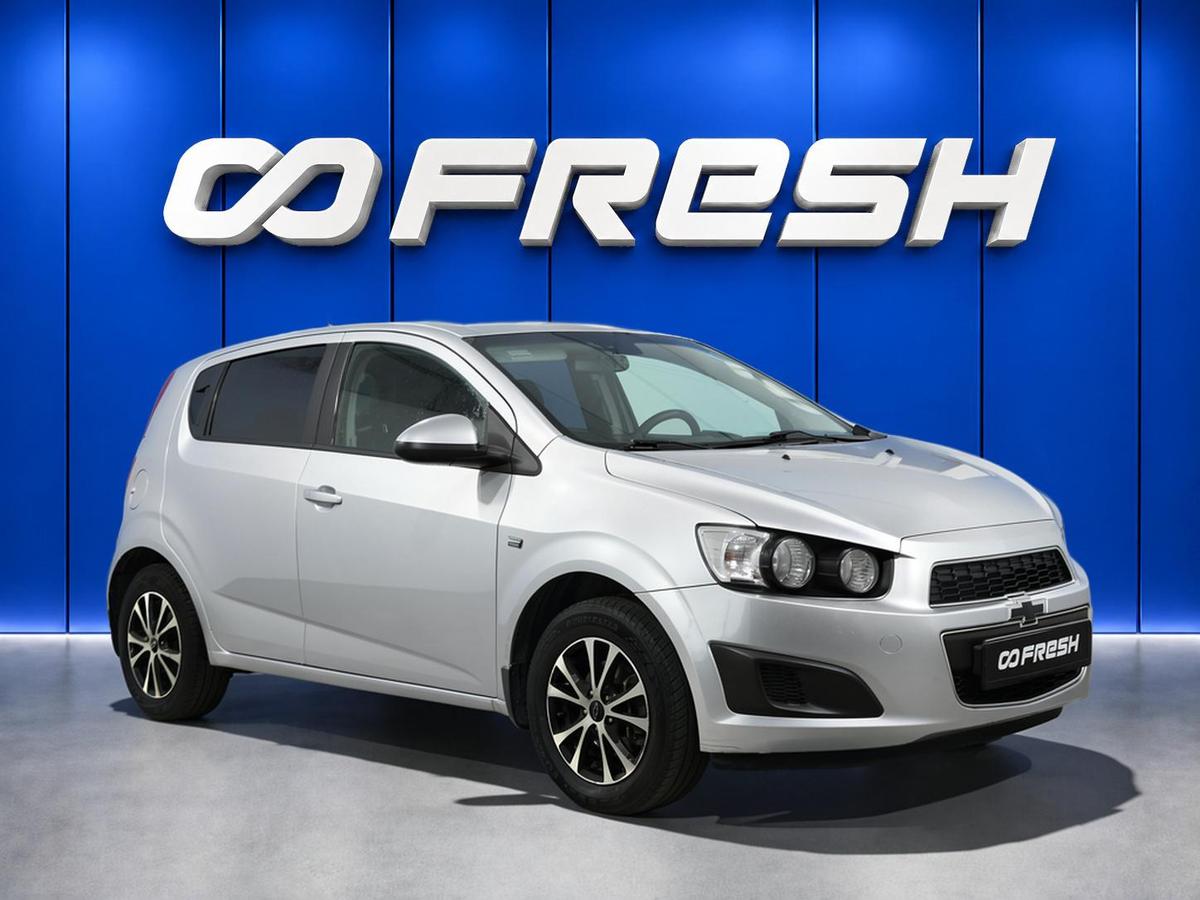 Хетчбэк Chevrolet Aveo 2012 года, 649000 рублей, Орёл