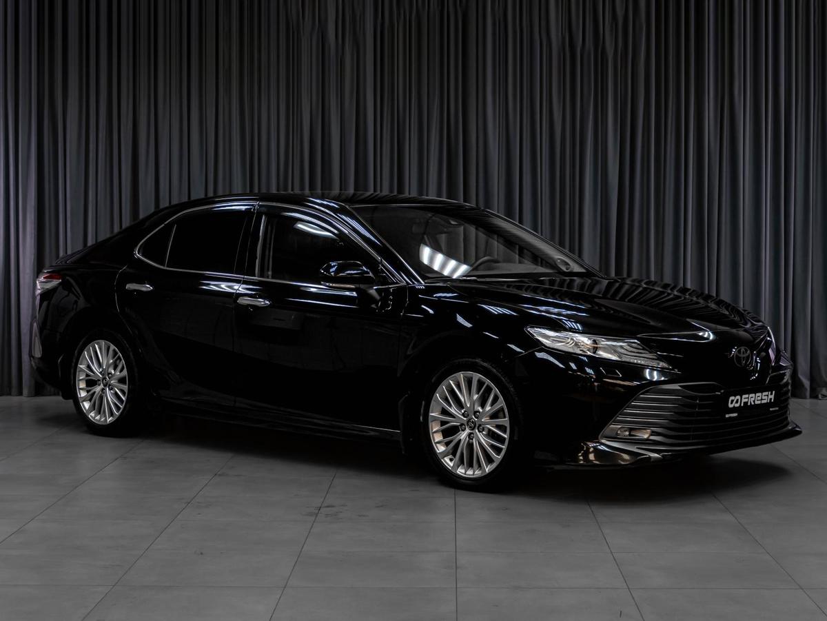 Седан Toyota Camry 2019 года, 2799000 рублей, Тюмень