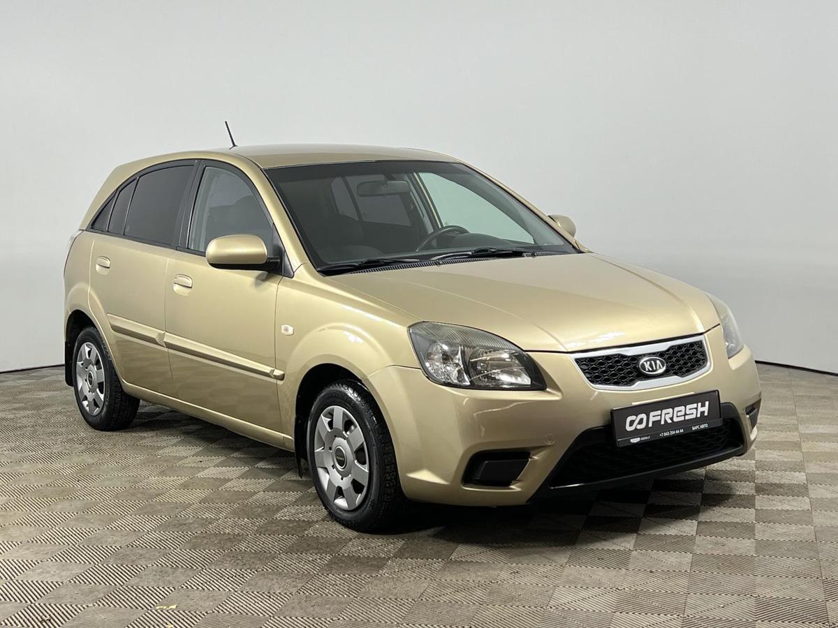Хетчбэк Kia Rio 2010 года, 609900 рублей, Казань