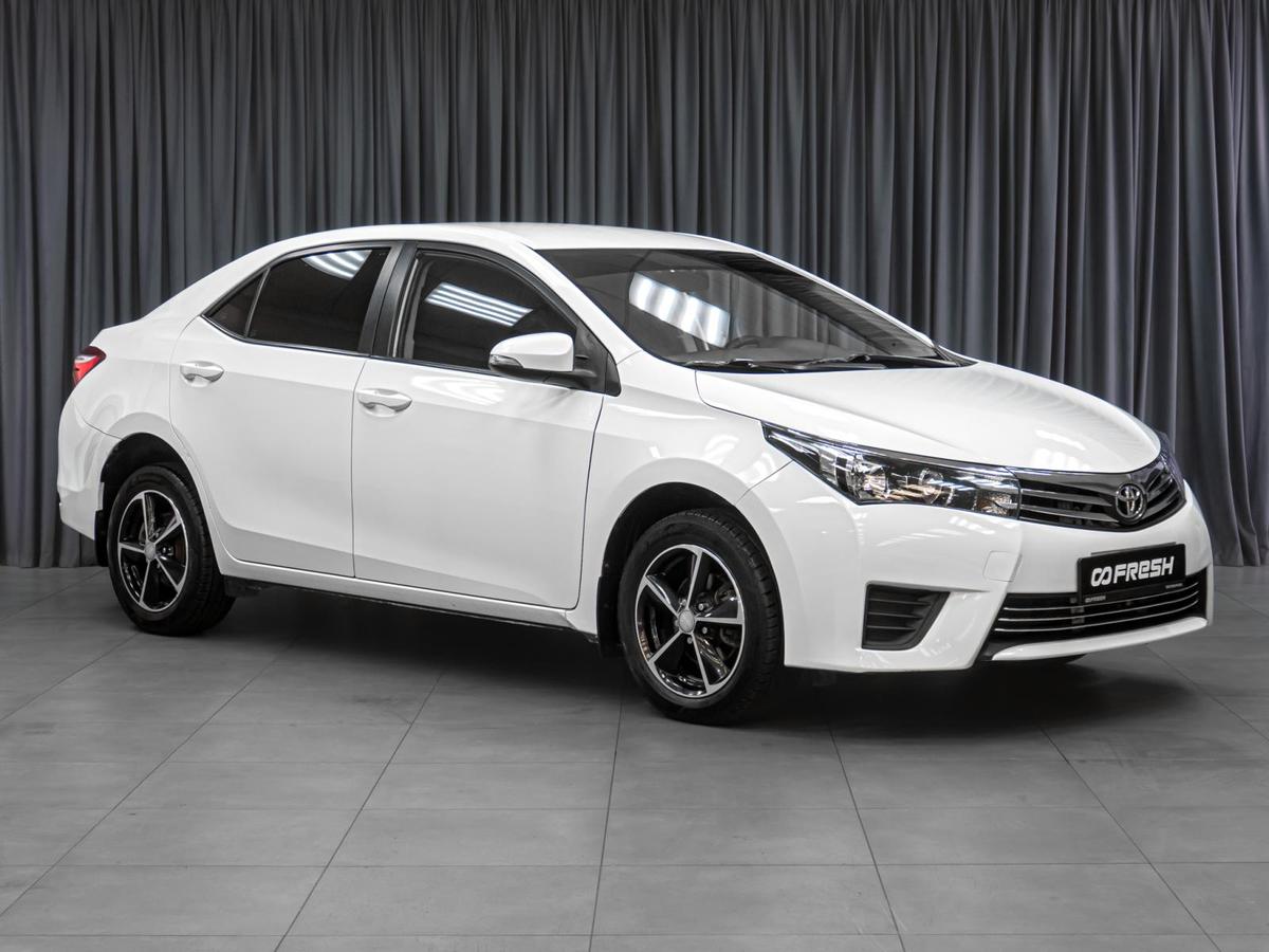 Седан Toyota Corolla 2015 года, 1299000 рублей, Тюмень