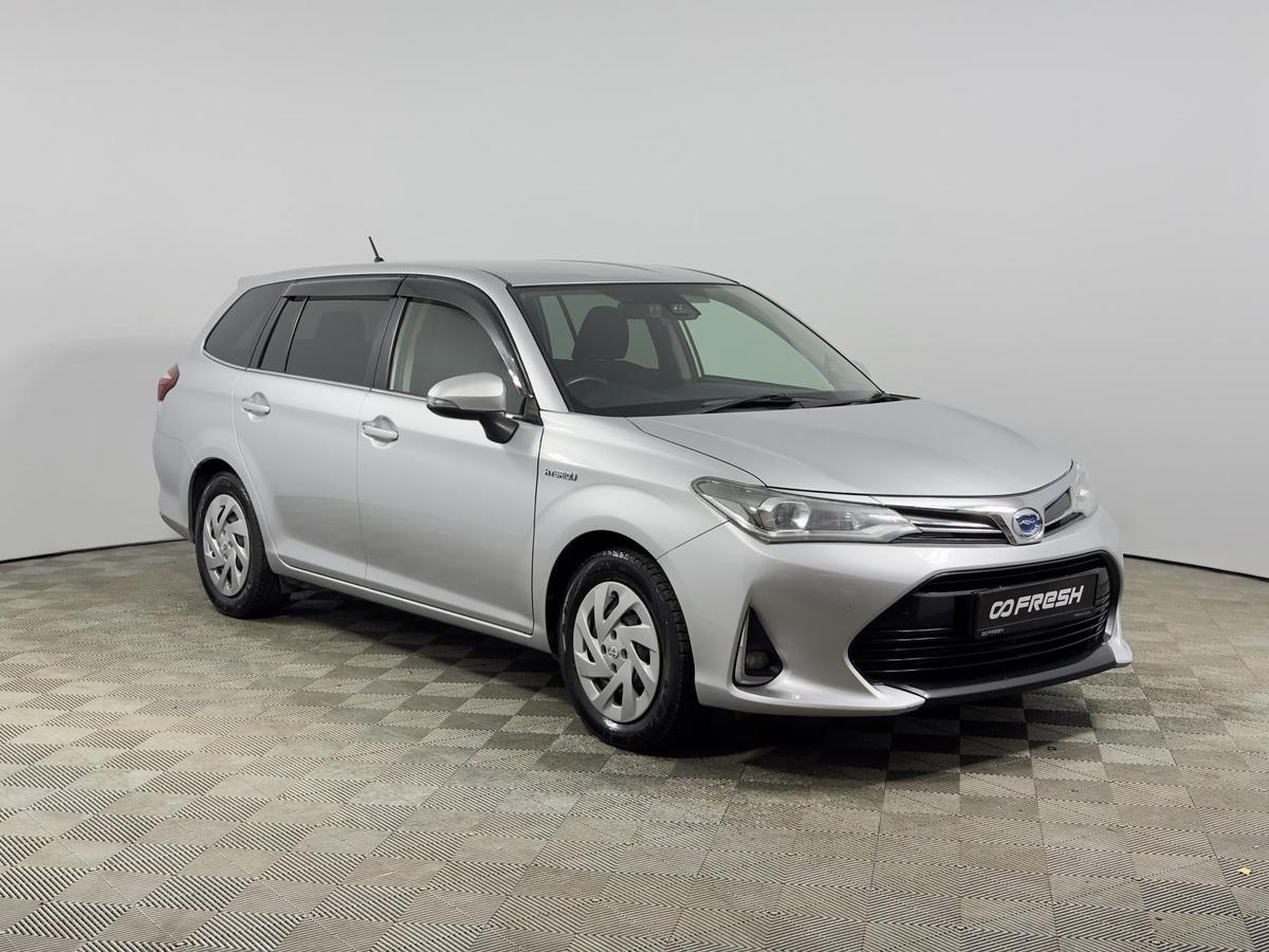 Универсал Toyota Corolla Fielder 2018 года, 1309900 рублей, Казань