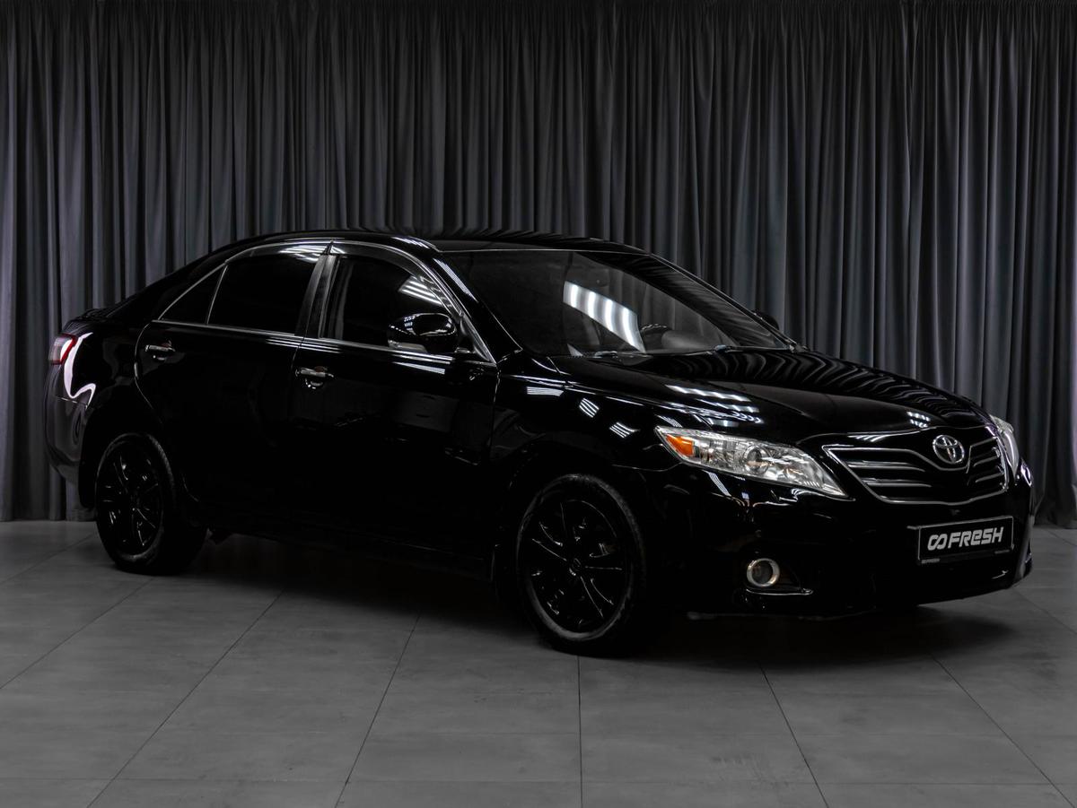 Седан Toyota Camry 2011 года, 1249000 рублей, Тюмень