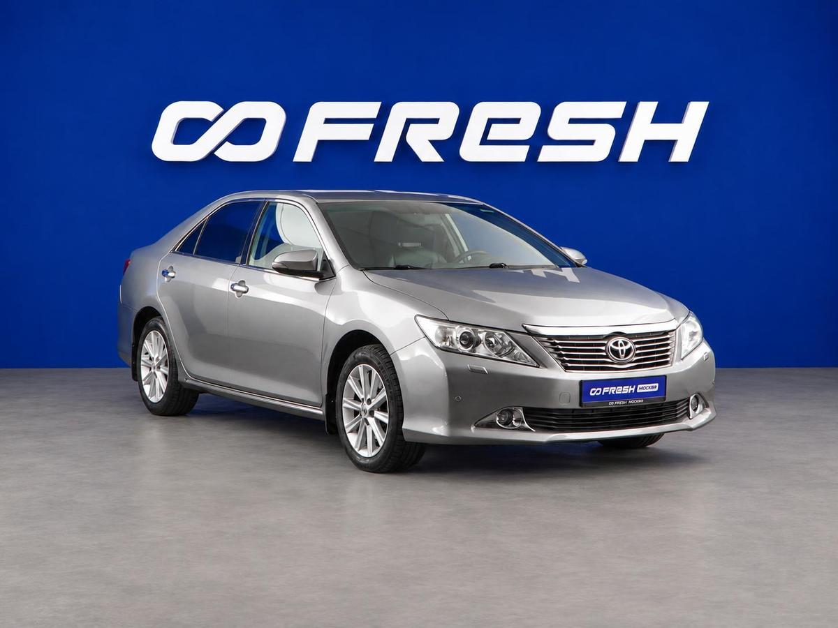 Седан Toyota Camry 2013 года, 1599046 рублей, Москва