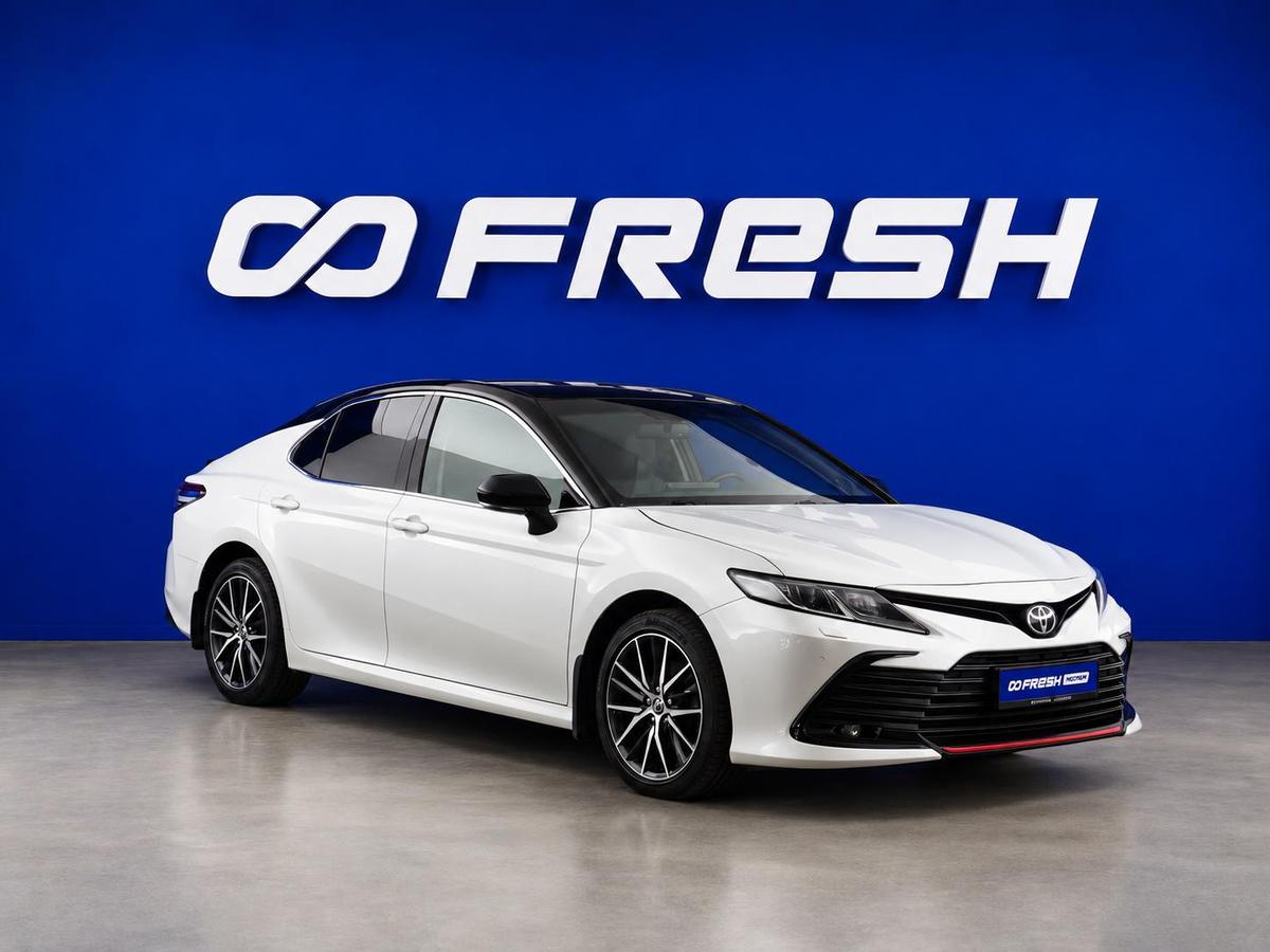 Седан Toyota Camry 2021 года, 3199658 рублей, Москва