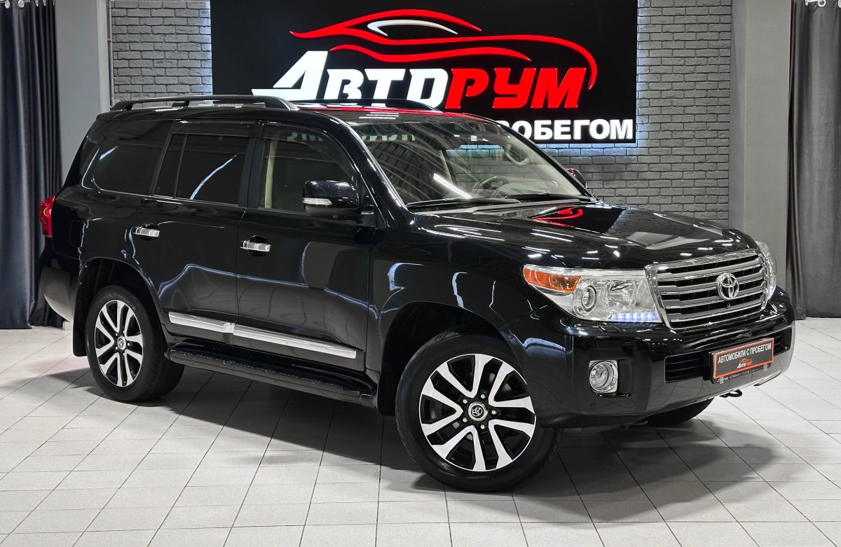 Внедорожник Toyota Land Cruiser 2012 года, 3597000 рублей, Красноярск