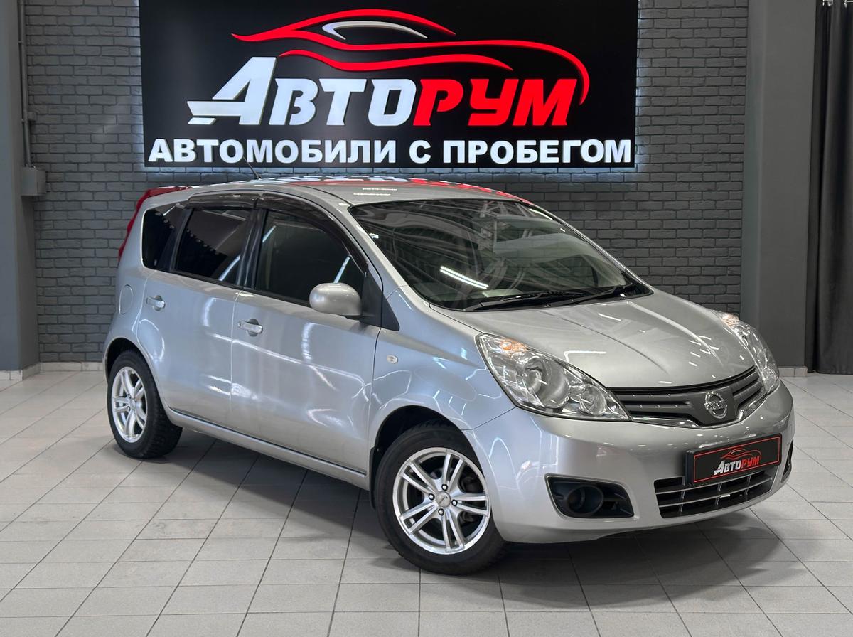 Хетчбэк Nissan Note 2010 года, 597000 рублей, Красноярск