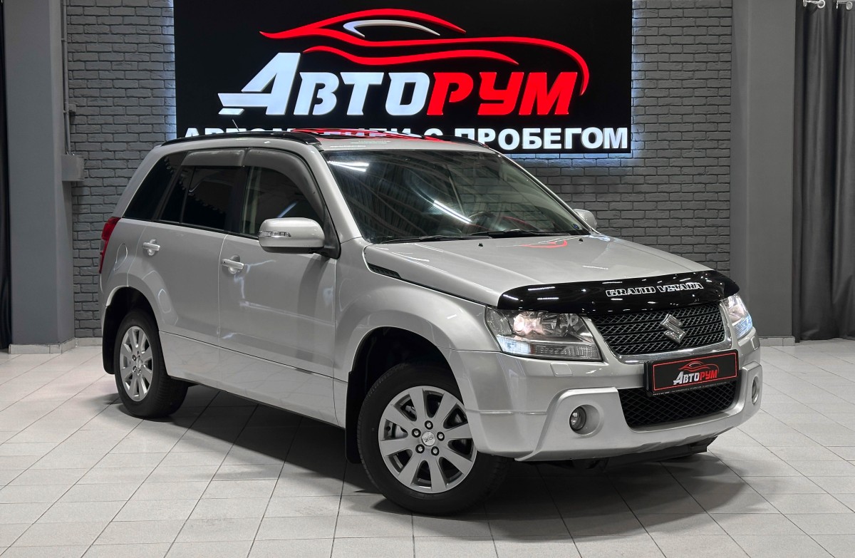 Внедорожник Suzuki Grand Vitara 2011 года, 1097000 рублей, Красноярск