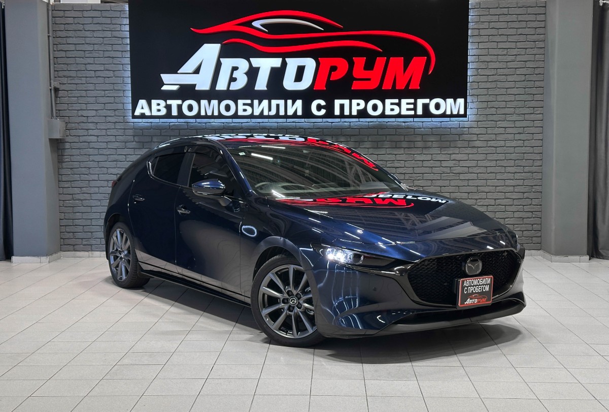 Хетчбэк Mazda 3 2021 года, 1677000 рублей, Красноярск