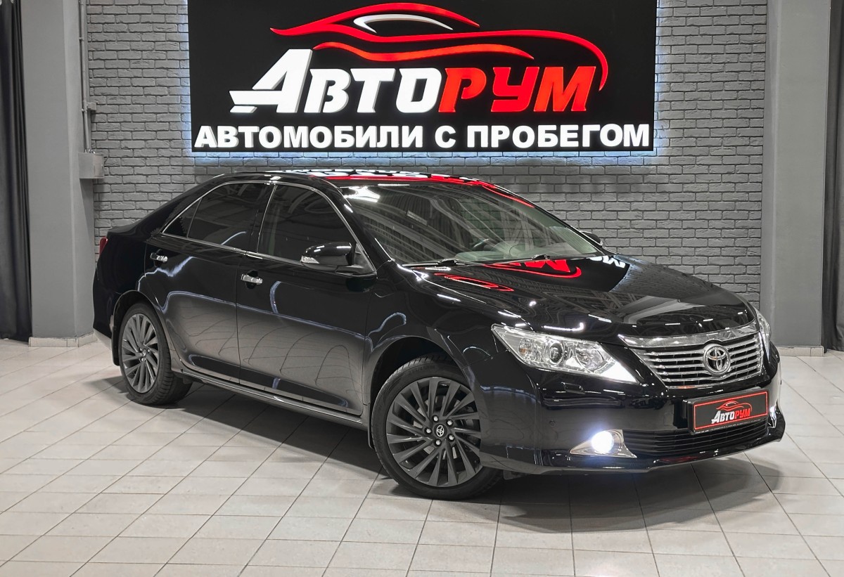 Седан Toyota Camry 2013 года, 1787000 рублей, Красноярск